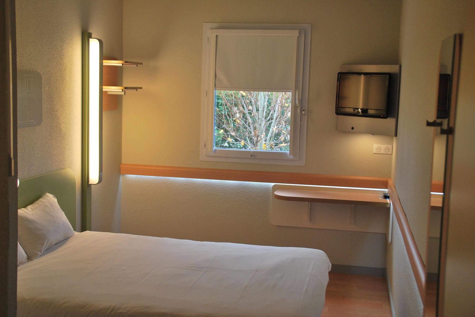 ibis budget Bergerac Buitenkant foto